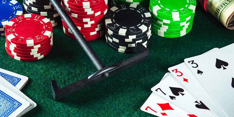 Các vòng cược trong Poker Cwin